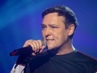 &laquo;Без білих троянд&raquo;: стало відомо, що&nbsp;буде на&nbsp;пам&rsquo;ятнику співаку Шатунову