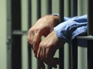 Празднование дня рождения закончилось смертью: мужчина убил жену, бросив в&nbsp;нее арматуру во&nbsp;время &laquo;застолья&raquo;