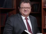 Російський паспорт&nbsp;&mdash; не&nbsp;завада: скандального Богдана Львова залишили на&nbsp;посаді голови Касаційного господарського суду України