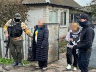 Викрала 2 млн грн і&nbsp;агітувала переходити на&nbsp;бік ворога: під Харковом заарештували зрадницю-поштарку