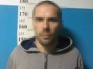 Завдав матері та&nbsp;батькові кілька ударів ножем: у&nbsp;Києві чоловік ледь не&nbsp;вбив своїх батьків