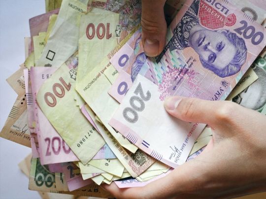 Частина українців отримають по 100 тисяч грн: хто може розраховувати на виплати