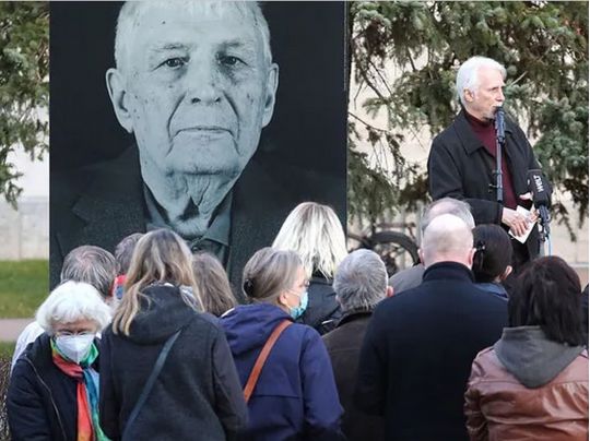 Портрет Бориса Романченка на виставці просто неба у Веймарі