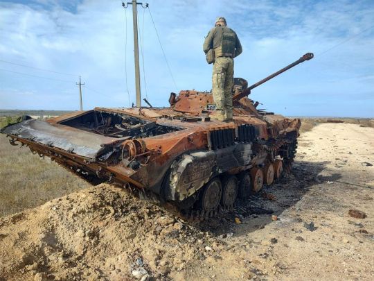 Уничтоженный вражеский танк