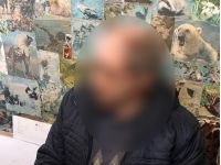 «Сказал, что хочет помочь на лечение доченьки»: в Виннице задержали художника, который 10 лет развращал малолетних девочек