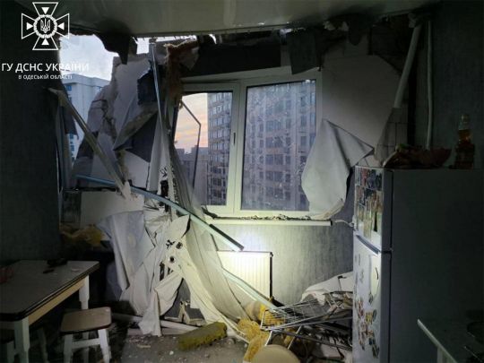 У стіні утворилася діра: в Одесі у квартирі на 19-поверхі вибухнув газовий балон