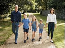 Принц Уильям и принцесса Кейт с детьми