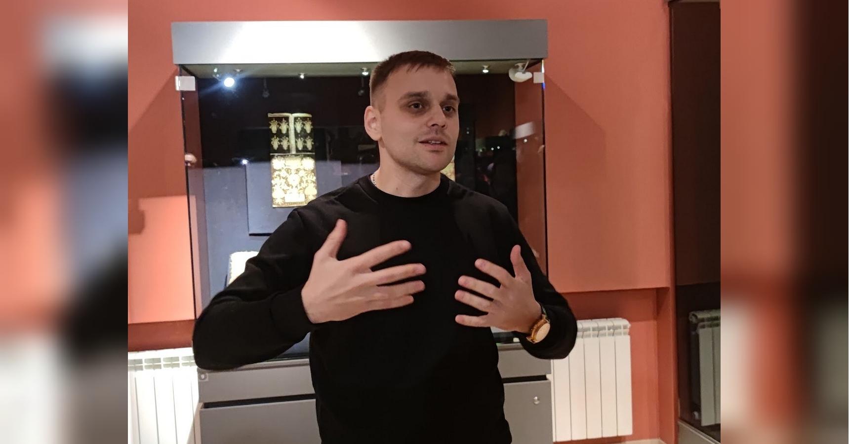 Найбільша на материковій території України колекція кримськотатарського золота та срібла: в Києві відкрилась унікальна виставка
