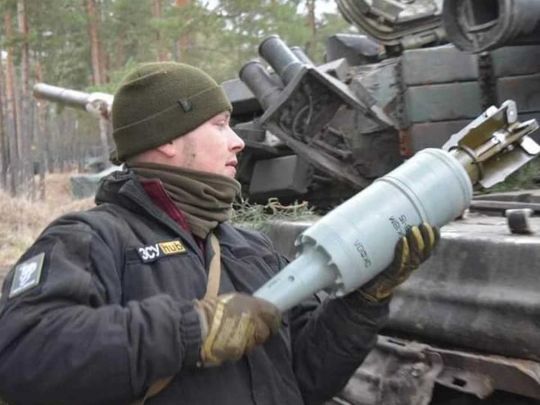 Більше 700 «покращених» росіян, 6 броньованих машин і комплекс ППО: названо втрати ворога за добу