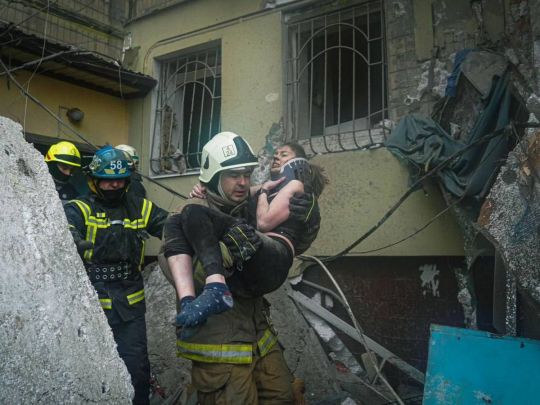 Спасатели спасли женщину в Днепре