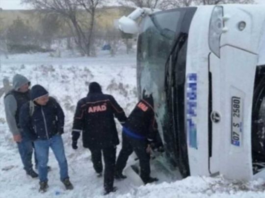 Смертельное ДТП в Турции: опрокинулся автобус, погибли восемь человек