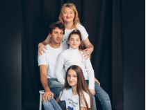 Оксана Корнева с семьей