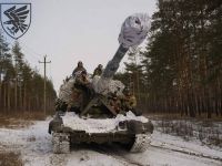 Танк ВСУ и пехота