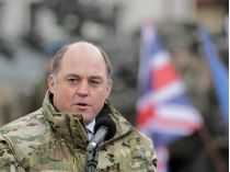 «До Криму, туди»: міністр оборони Великобританії спрямував українських бійців 