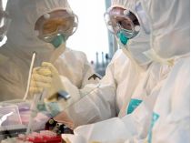 В ФБР считают причиной пандемии COVID-19 утечку из лаборатории в Китае