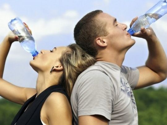 скільки води треба випивати щодня