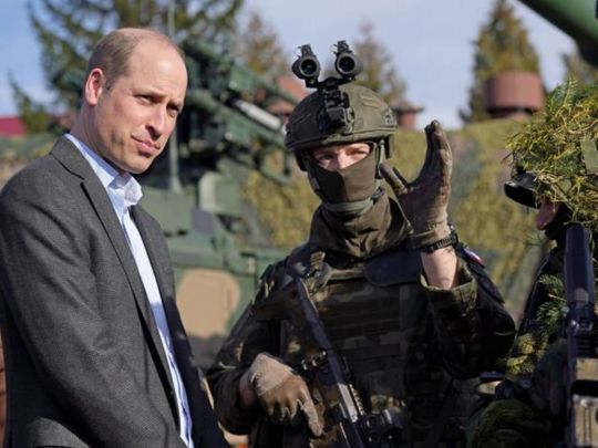 Принц Вільям та британські військові у Польщі