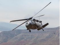 вертоліт HH-60 Black Hawk
