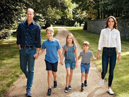 принц Уильям и Кейт Миддлтон со своими детьми