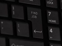 Шукати роботу