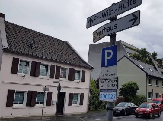 знак парковки в Германии