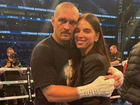 Олександр Усик із дружиною Катериною