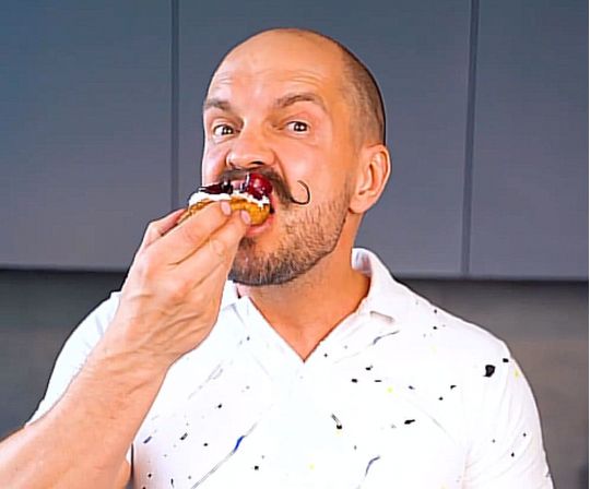 Маринована черешня