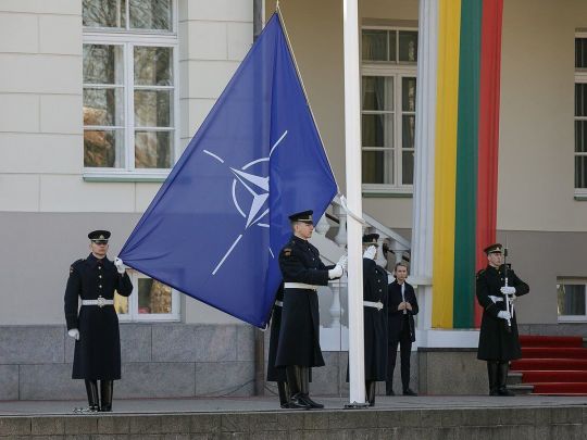 Ексголовнокомандувачі країн НАТО закликають визначити дорожню карту вступу України до Альянсу
