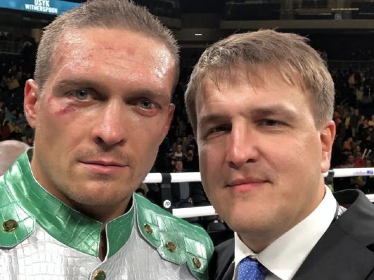 Олександр Усик та Олександр Красюк