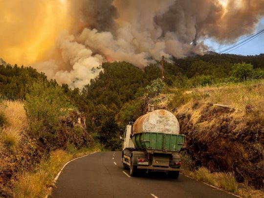 Лісова пожежа на острові Пальма, Канарські острови