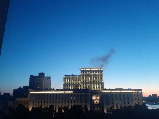 Дым над высоткой в Москве