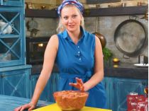 Тетяна Литвинова на кухні