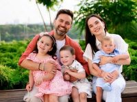 Тимур и Инна Мирошниченко с детьми
