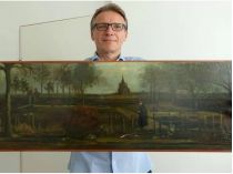 Артур Бранд із картиною Ван Гога