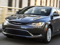 Chrysler 200