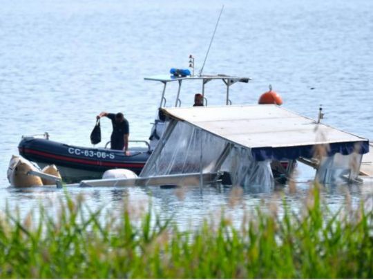 Затонула під час шторму на озері в Італії яхта