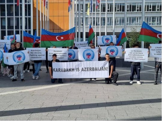 Азербайджан відновлює свій суверенітет у Карабаху, вірменські радикали відповідають дискредитацією: про що йдеться