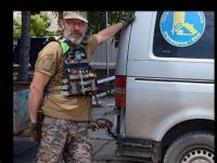 Волонтер Сергій Шалигін