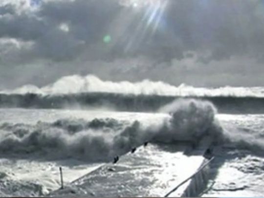 Мегашторм в Крыму: полуостров заливают 8-метровые волны