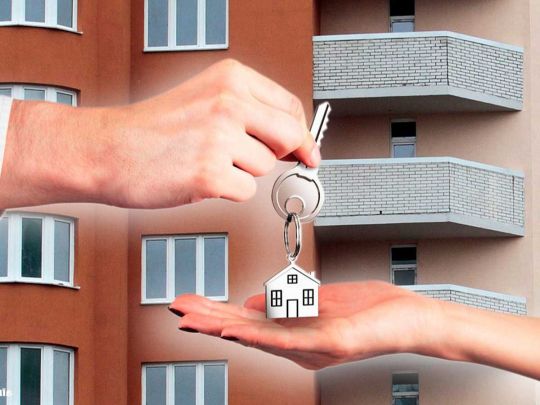 Незаконно переоформили 16 квартир киян на своїх родичів: в Києві розкрили житлову аферу на мільйон доларів