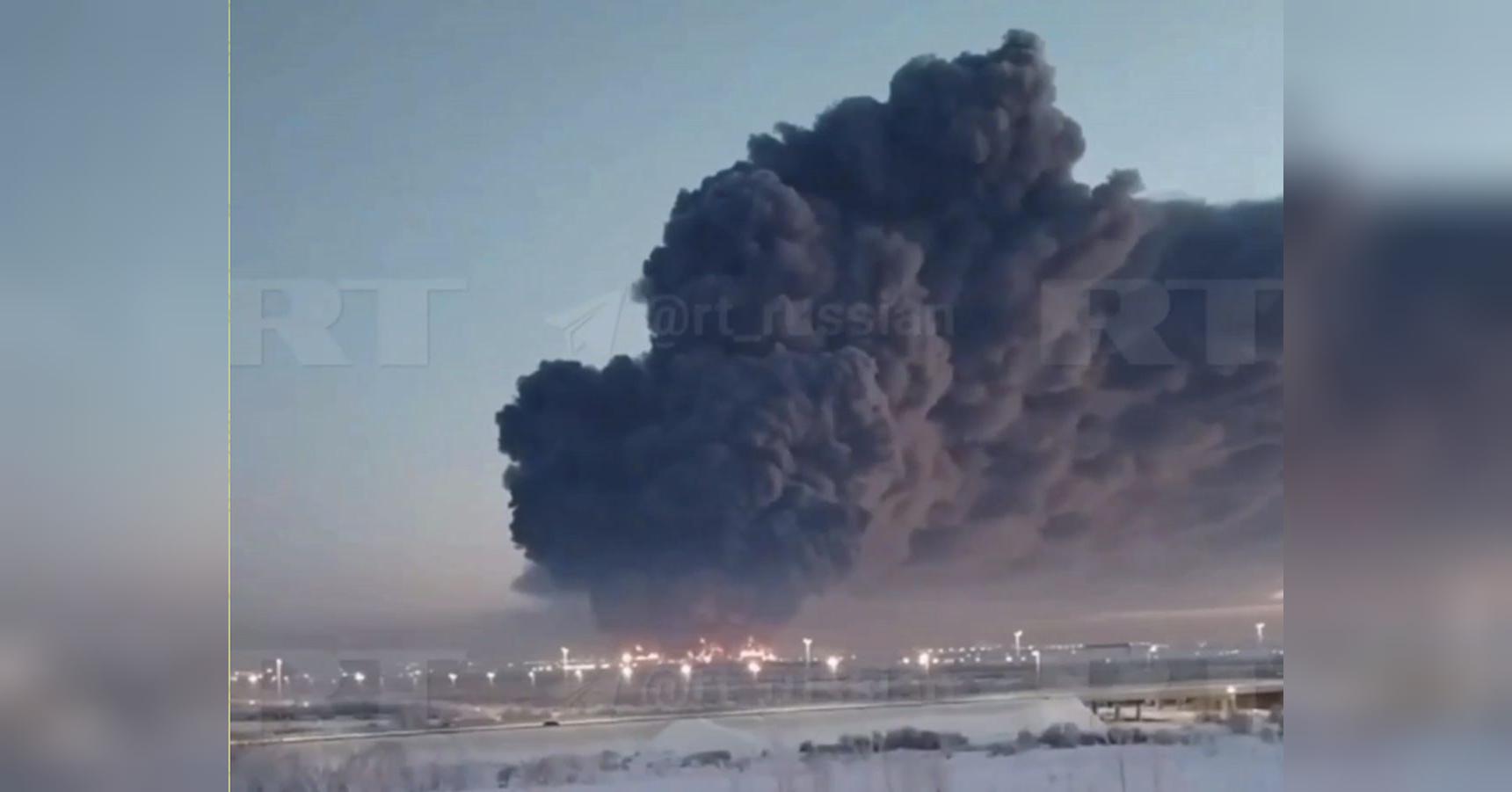 Ні дня без пожеж: в росії палає склад
