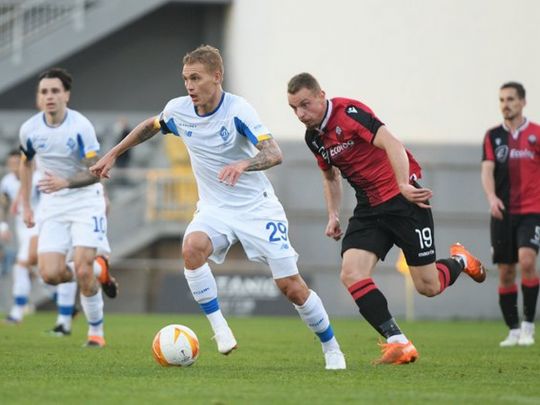 Динамо — Шкендія