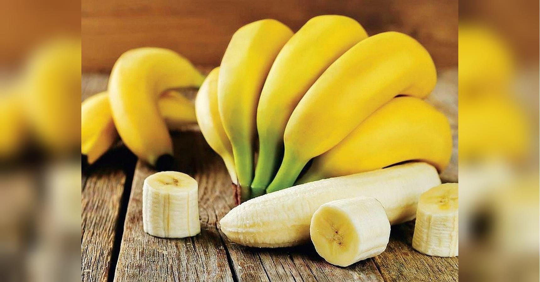 Не їжте ці продукти разом з бананами: що може спричинити здуття кишківника
