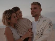 Таня Пренткович с мужем и сыном