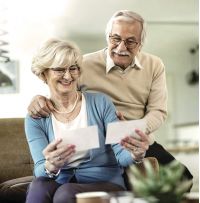 Пенсіонери з достойними пенсіями