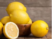 Лимон при уборке дома