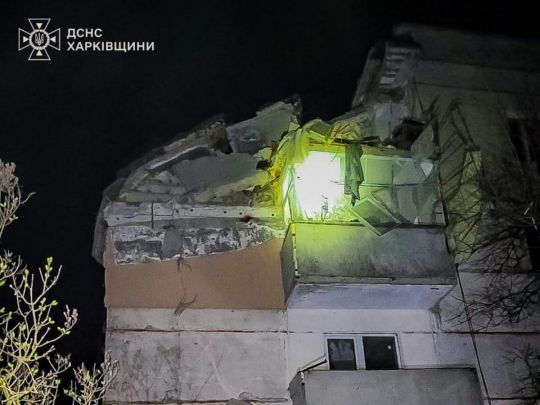 Зруйнований будинок
