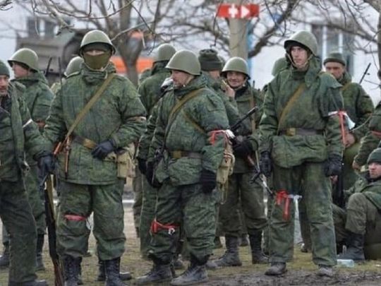 російські військові