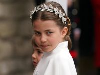 Принцесса на коронации дедушки Чарльза