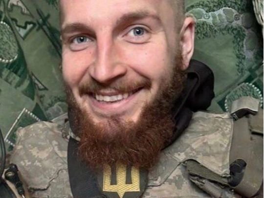 Командир отделения снайперов 26-летний Иван Тенетник
